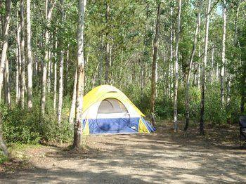 Upper Laberge Hot Springs Campground & Hostel المظهر الخارجي الصورة